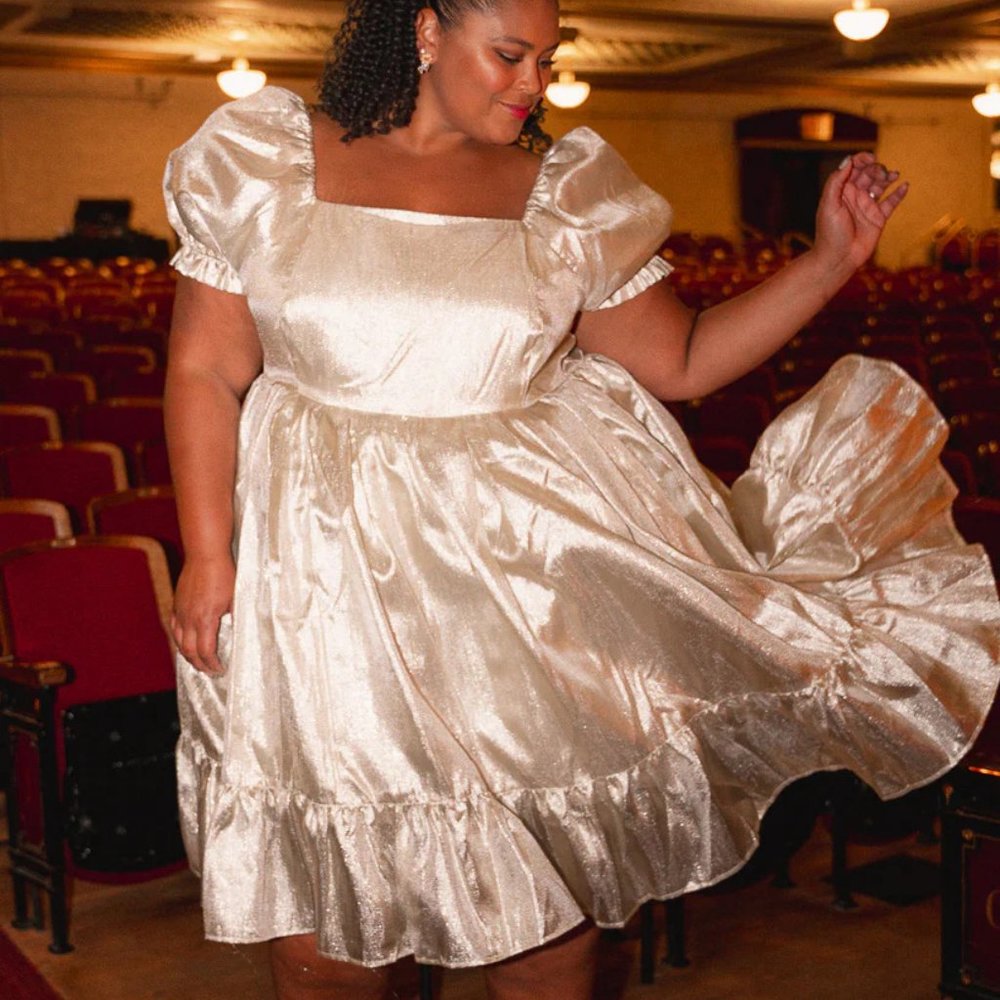 Ivy City Co Coco Dress in Gold XL - EUC (worn once)